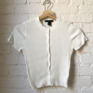 Forever 21 Button Front Ribbed White Short Sleeve Crop Top Shirt | Size M